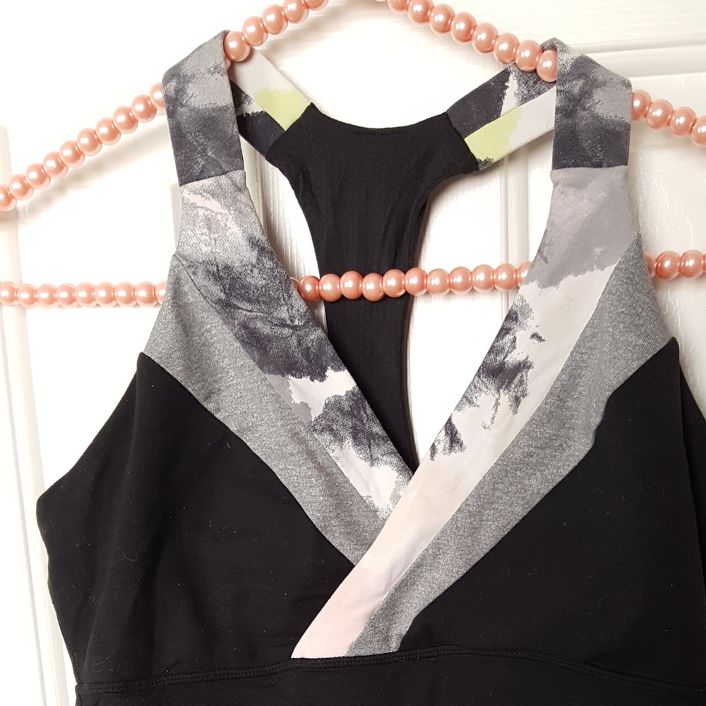 Lululemon tank top - Picture 1 of 5